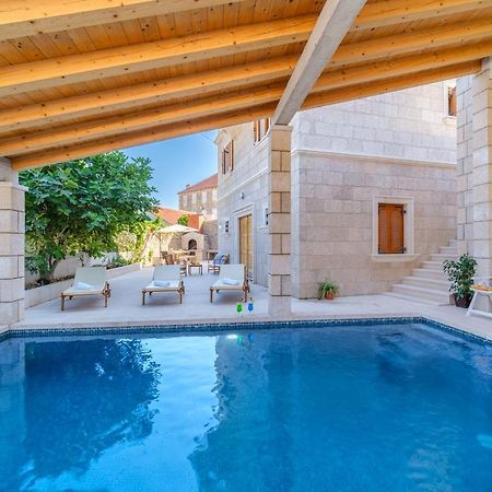 Luxury Stone Villa Nevija 2022 Private Villa Milna  Kültér fotó