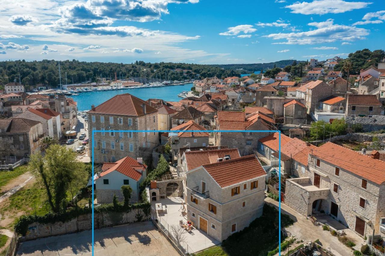 Luxury Stone Villa Nevija 2022 Private Villa Milna  Kültér fotó