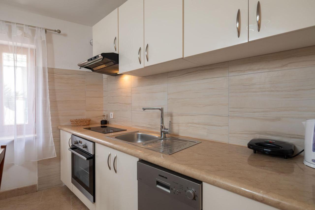 Luxury Stone Villa Nevija 2022 Private Villa Milna  Kültér fotó