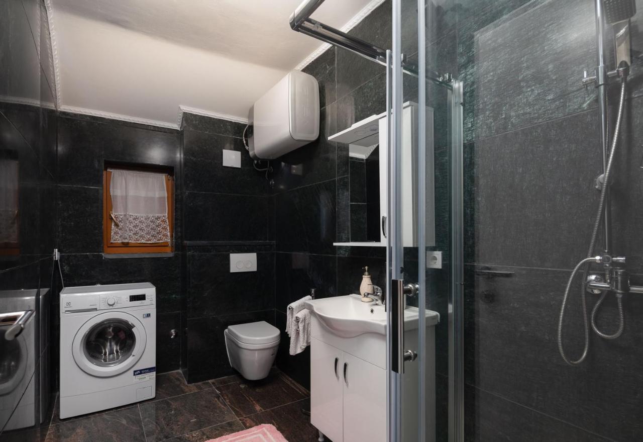 Luxury Stone Villa Nevija 2022 Private Villa Milna  Kültér fotó