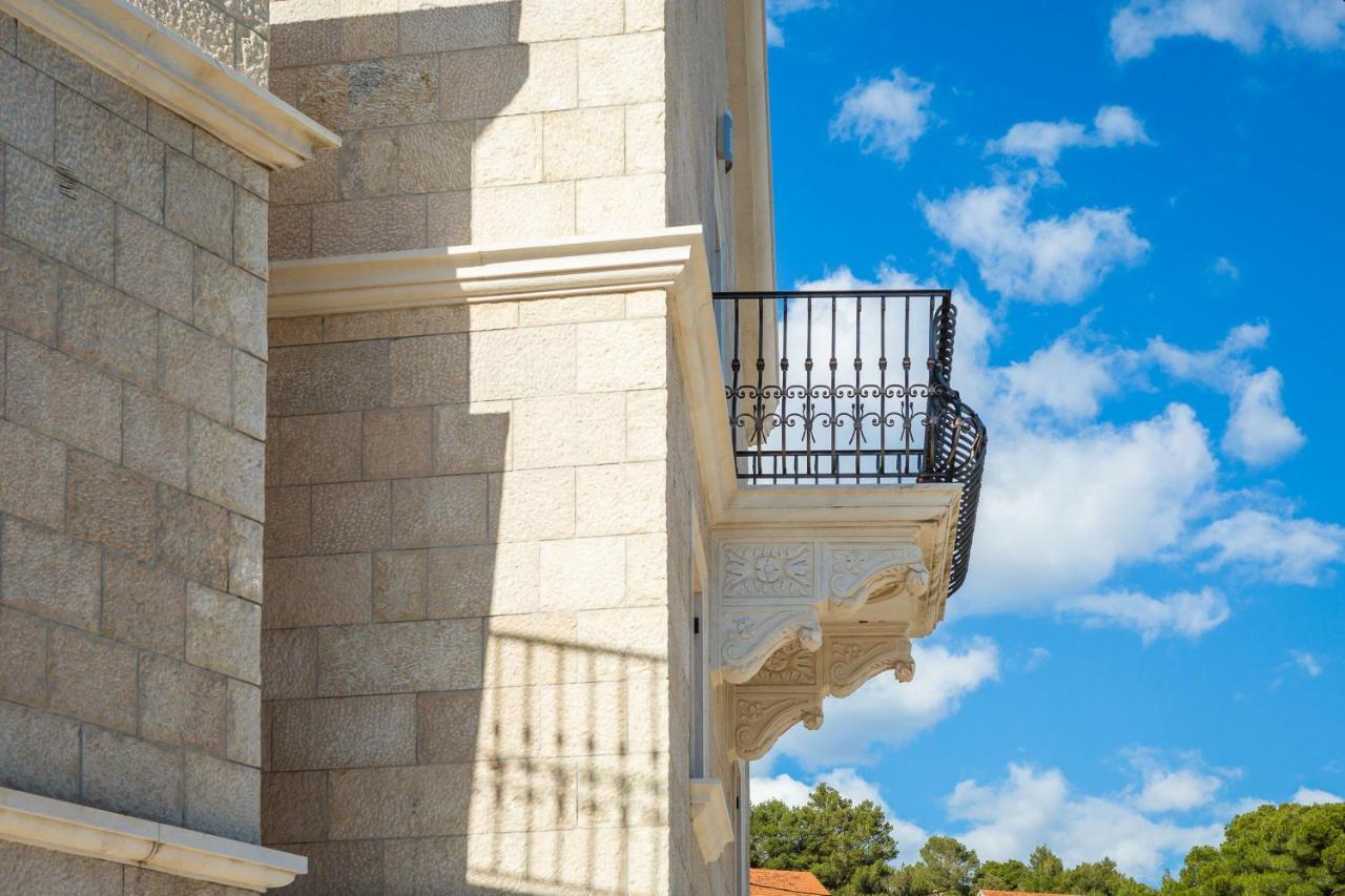 Luxury Stone Villa Nevija 2022 Private Villa Milna  Kültér fotó