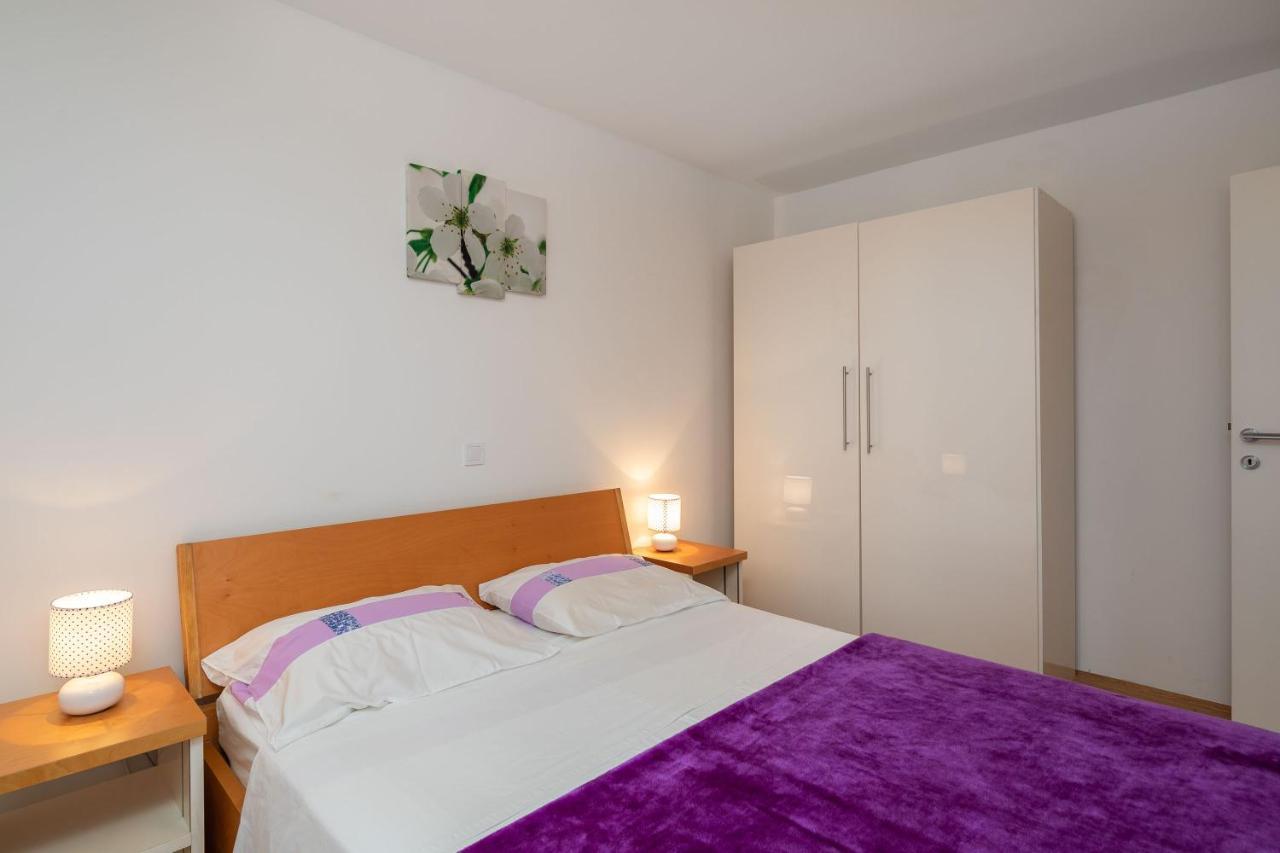 Luxury Stone Villa Nevija 2022 Private Villa Milna  Szoba fotó