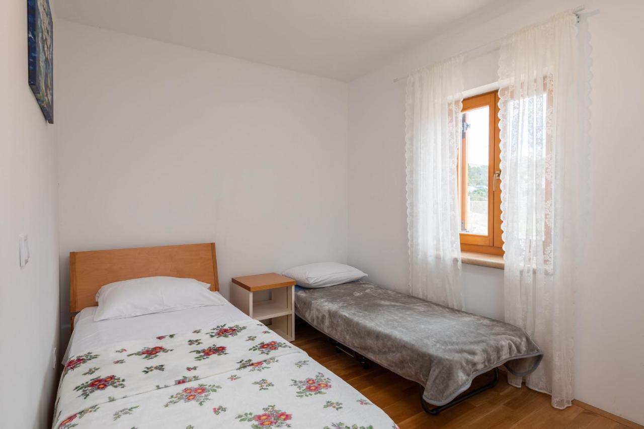 Luxury Stone Villa Nevija 2022 Private Villa Milna  Szoba fotó