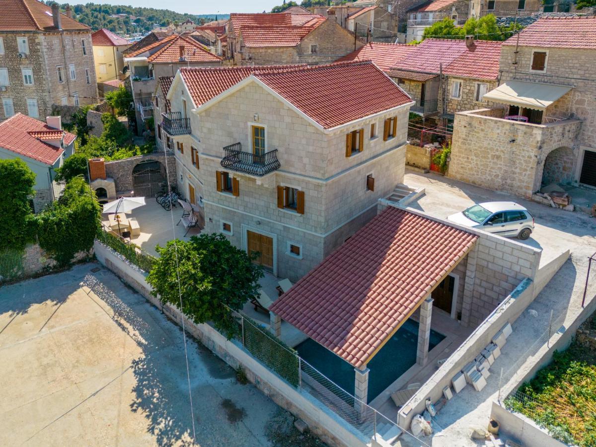 Luxury Stone Villa Nevija 2022 Private Villa Milna  Kültér fotó